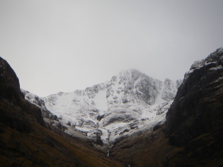 By midday Stob Coire nan Lochan was showing its face.