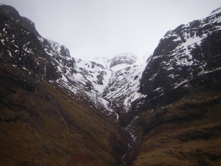 The snow level on the path up to Coire nan Lochan has eased up in the thaw