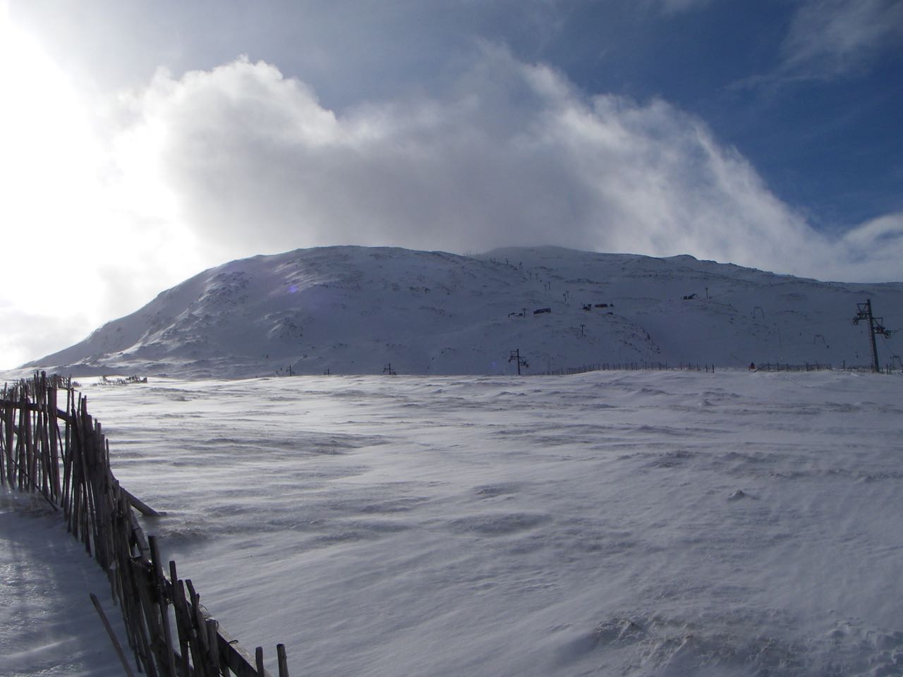 The sun out on Meall a Bhuiridh by mid-day.